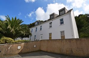 - click for photo gallery